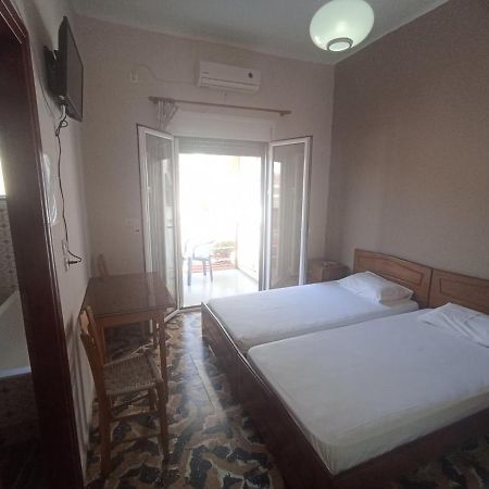 Rooms-Studio Anagnostou Loutra Edipsou  Exterior photo